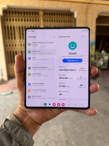 Fold3 512G ក្រុមហ៊ុន​សុីម២​ ស្រាំកញ្ចក់ខាងមុខតិច​ ស្ទេីរតួ👉$210