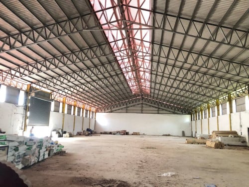 WAREHOUSE 1647sqm USD 2.5/sqm