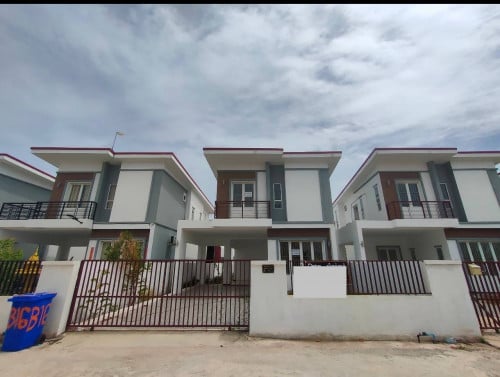 លក់ផ្ទះ​ វីឡា​ ទោល