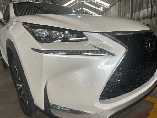 លក់NX200T update full 2016ឡានថ្មី97%