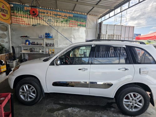 មេឡាន Rav4 សំណុំហ្ស៊ីនម្ចាស់ដើមផ្ទាល់ 088 705 04 93