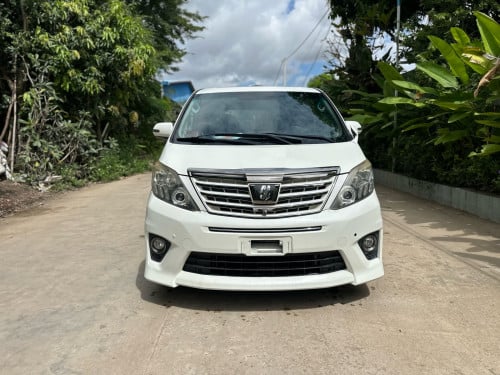 Aphard 2013 Auto3 បេីកដំបូល camera 360 ក្រដាសពន្ធថ្មី សាងតំលៃពិសេស