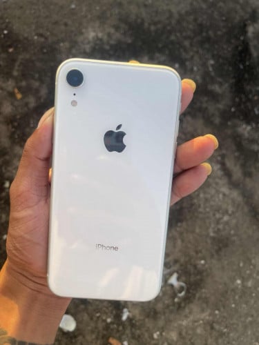 iPhone XR 120$