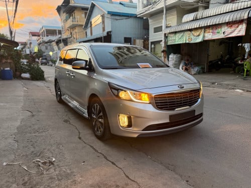 Kia Carnival 2015 បើកតំបូល ទ្វារអូតូ