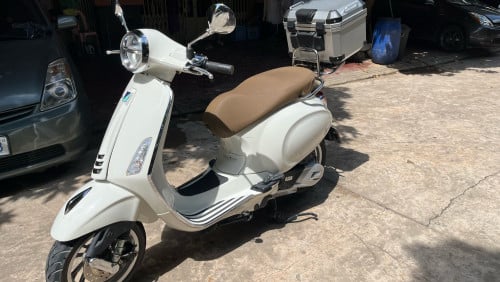 Vespa Primavera 2023 155cc