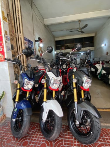 ZOOMER- X 2018 ម៉ូតូស្អាតៗស្រាប់​ទិញមួយដឹងមួយ​ធានាម៉ាសុីន​ខ្ចៅខ្ងង់​សុំណុំសុីន​