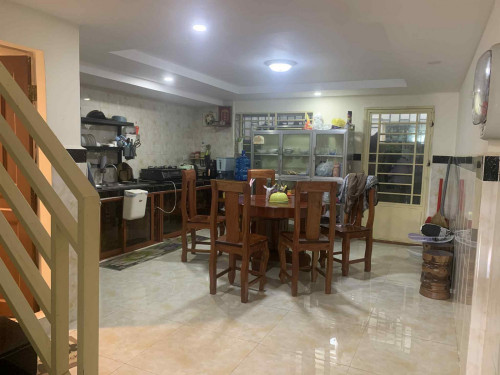 ផ្ទះលក់បន្ទាន់