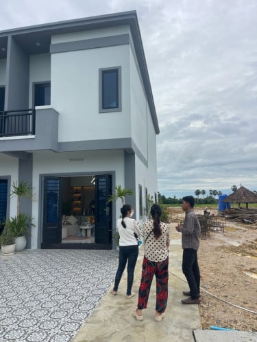 ផ្ទះ​17800