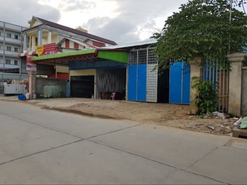 ដីលក់ (ផ្លូវ1970)សង្កាត់គោកឃ្លាង ខណ្ឌសែនសុខ ភ្នំពេញ​