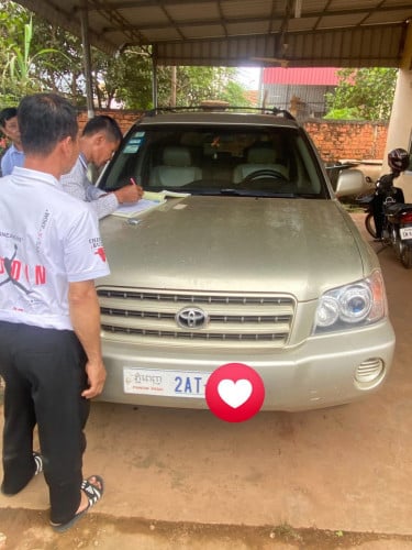 ឡានលក់ ​Highlander 02(V4)