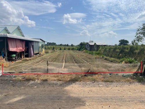 🏦Land Available for Urgent Sale at a Special Price (Negotiable).