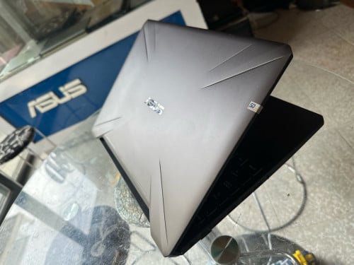 Asus tuf505/Ryzen7/ram16/SSD512/15.6inch GTX1050 4G gaming