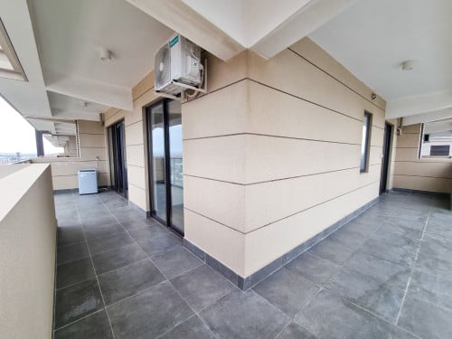 Big Balcony 2Bedrooms Condo with Swimming pool for rent AEON 2 Macro