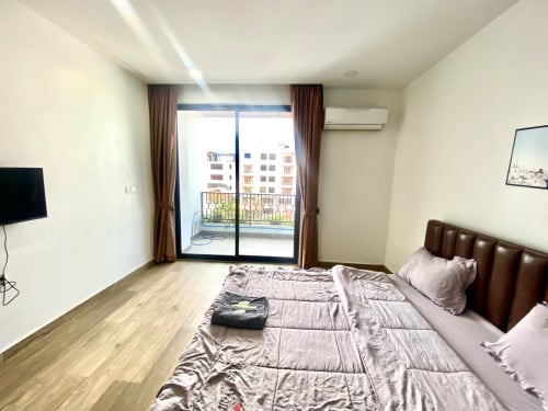 Biggest Studio for rent at Riverside View