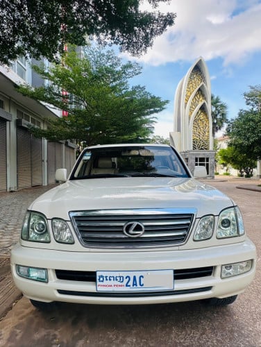 Lexus LX 470 ឆ្នាំ2003 ធានាថាស្អាតបង់រំលោះ២៥ខេត្តក្រុង