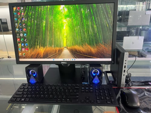 Micro HP EliteDesk 800 G4Core i5-8500T @6CPUsRam 8GB DDR4 HDD M2 256GBMonitor Dell 22”