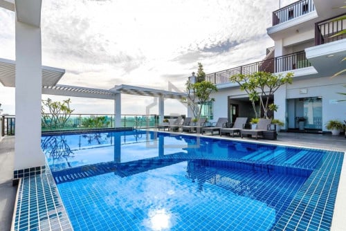 Modern 1 bedroom service apartment for Rent at southern of Russian Market