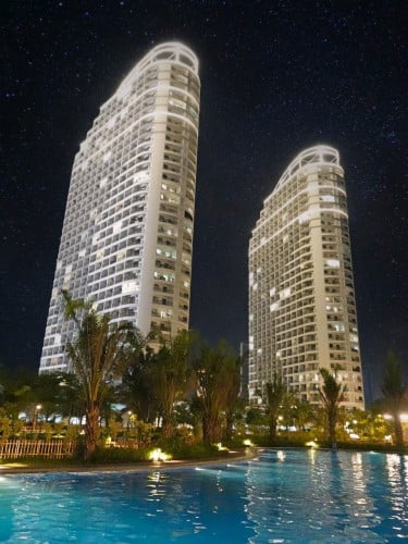 Star Bay New building