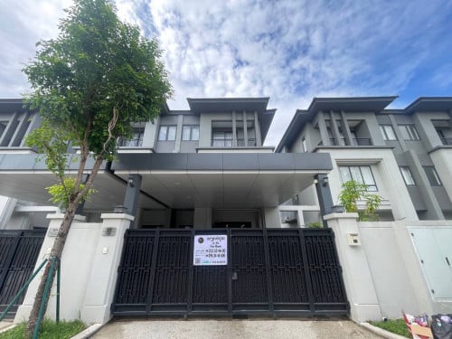 វីឡាភ្លោះសម្រាប់ជួលនៅបុរីជីបម៉ុងហ្ក្រេនភ្នំពេញ