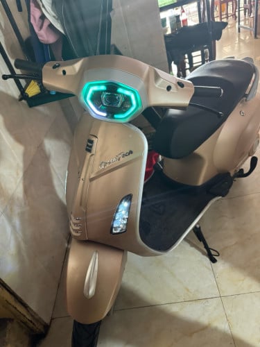 ម៉ូតូអាគី្គសនី