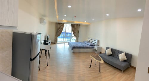 ខុនដូរ​លក់​តម្លៃ​ពិសេស​ កណ្តាលក្រុងជាន់ទី​10