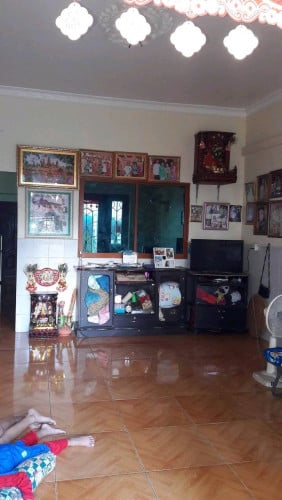 ផ្ទះលក់ជាន់ទី 3 ទល់មុខសារឌុយម៉េច