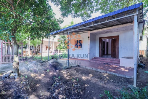 ផ្ទះលក់ក្នុងក្រុងសៀមរាប-ជិតផ្សារក្រោម/House for Sale in Siem Reap City, near Phsar Krom