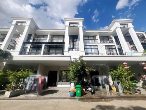 វីឡាកូនកាត់LAសម្រាប់លក់ | Link Villa LA For Sale