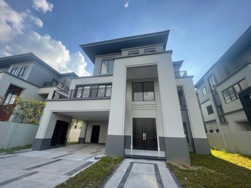 វីឡាឃ្វីនllសម្រាប់ជួលនៅបុរីជីបម៉ុងហ្ក្រេនភ្នំពេញ