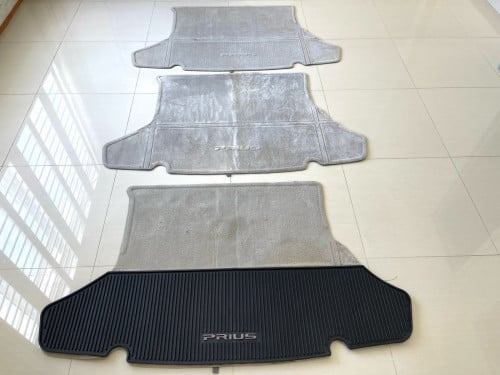 កំរាលខាងក្រោយហ្ស៊ីន Prius2010