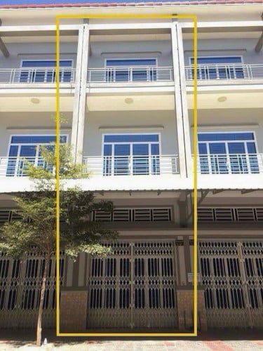 ផ្ទះល្វែងលក់នៅបុរីហុងឡាយ   -S246