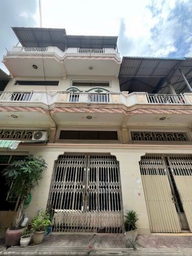 ផ្ទះសម្រាប់លក់​ នៅបឹងទំពុន​   -S204