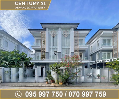 🏘 វីឡាភ្លោះ (Twin) ក្នុងបុរី វ៉ារីណាដឹហ្សប ត្រូវការលក់បន្ទាន់ខ្លាំង