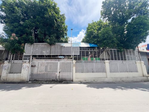 វីឡាតឿ សម្រាប់ជួលជិតវត្តសន្សំកុសល | Villa for Rent near Wat Sansam Kosal