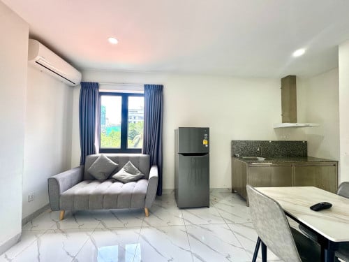 Apartment 1BR For Rent In Toul Kork