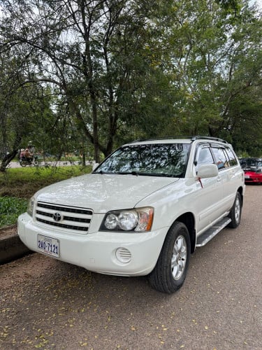 Highlander2003 បុង1 តែមខ្មៅ(គូទក្រញ៉ាញ់)