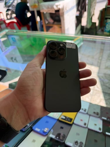 iPhone 15 pro 256G ZA 98%