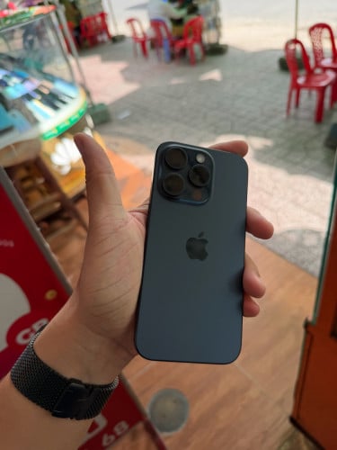 iPhone 15 Pro Lock Sim can use normal