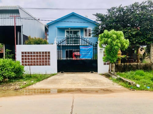 Large Brick/Rendered House in idyllic location- reduced price