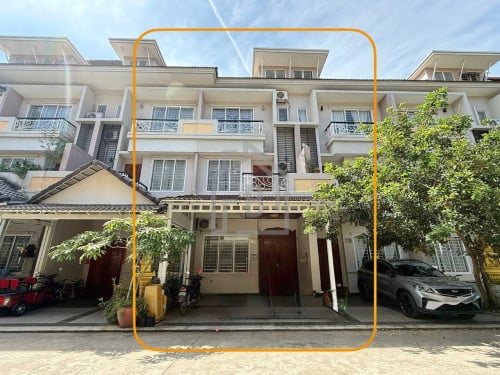 Link House 4 Bedrooms for RENT near FUN-MAll TK