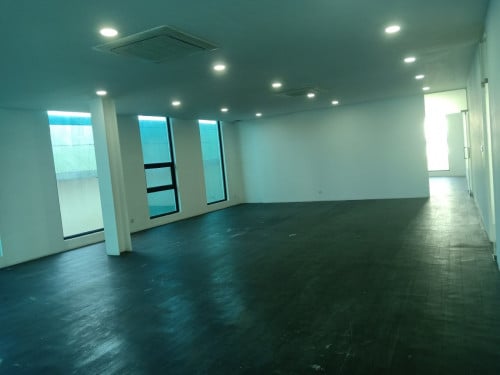 TB Olive Office Unit for Rent – Samdach Sothearos Blvd (90 sqm)