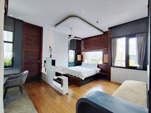 Penthouse Duplex – 4 Bedrooms Ref: KHRA164