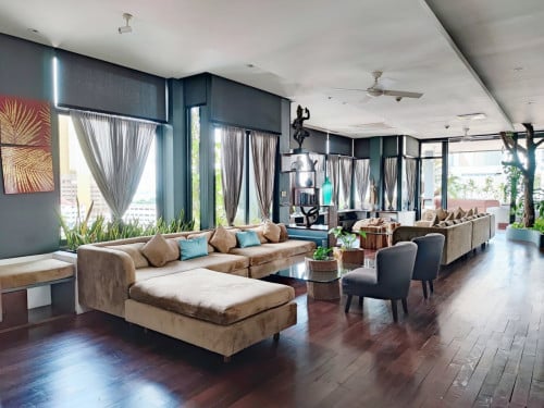 Penthouse Duplex – 4 Bedrooms Ref: KHRA164