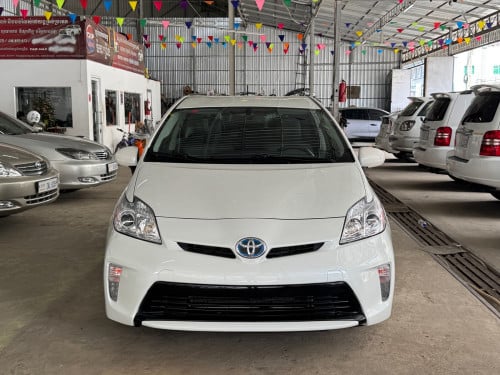 Prius 2014 White Option4 JBL កៅអីចុច ឡានមូល