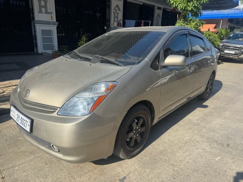 Toyota Prius 2004 bast ម្ចាស់ដើម