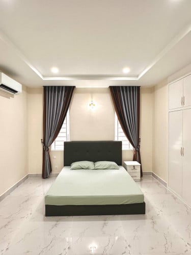 Twin Villa For Rent / 双拼别墅出租/ 一号公路