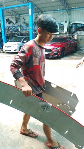 បាតឡានអុីណុក