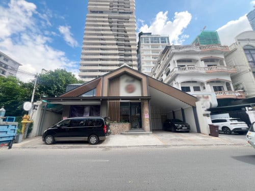 ហាងសម្រាប់ជួលនៅបឹងកេងកង1 |  Shop for rent In BKK1