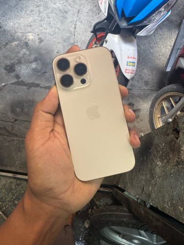 លក់ 16 pro ZA 256g ស្អាត 98%