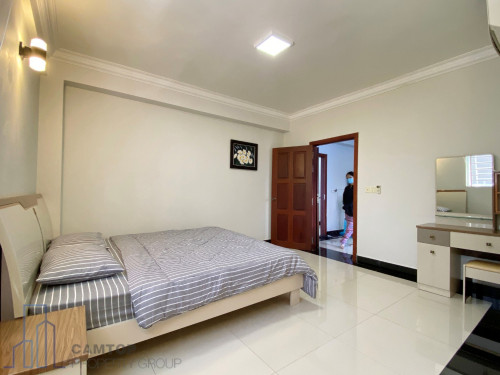 $330 | Nice Apartment For Rent In Boeung Keng Kang Area (BKK3)